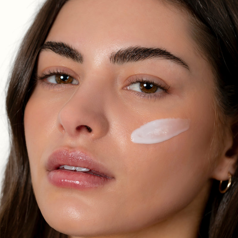 Load image into Gallery viewer, Gentle Silk Cleanser